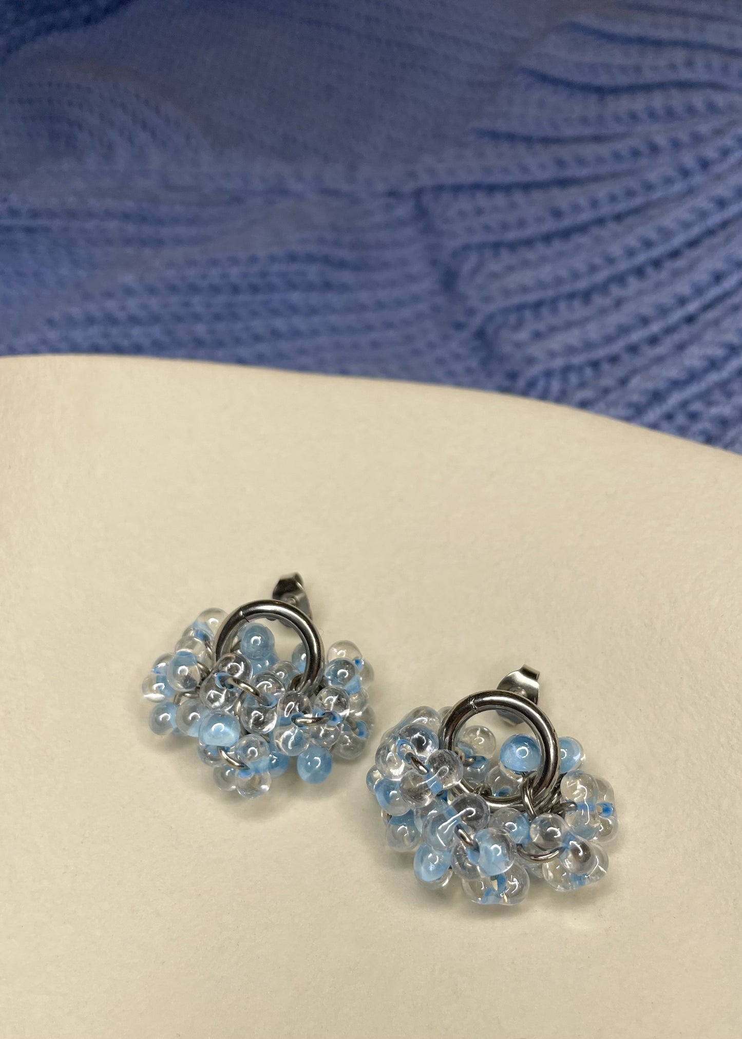 Adelma-nappikorvakorut