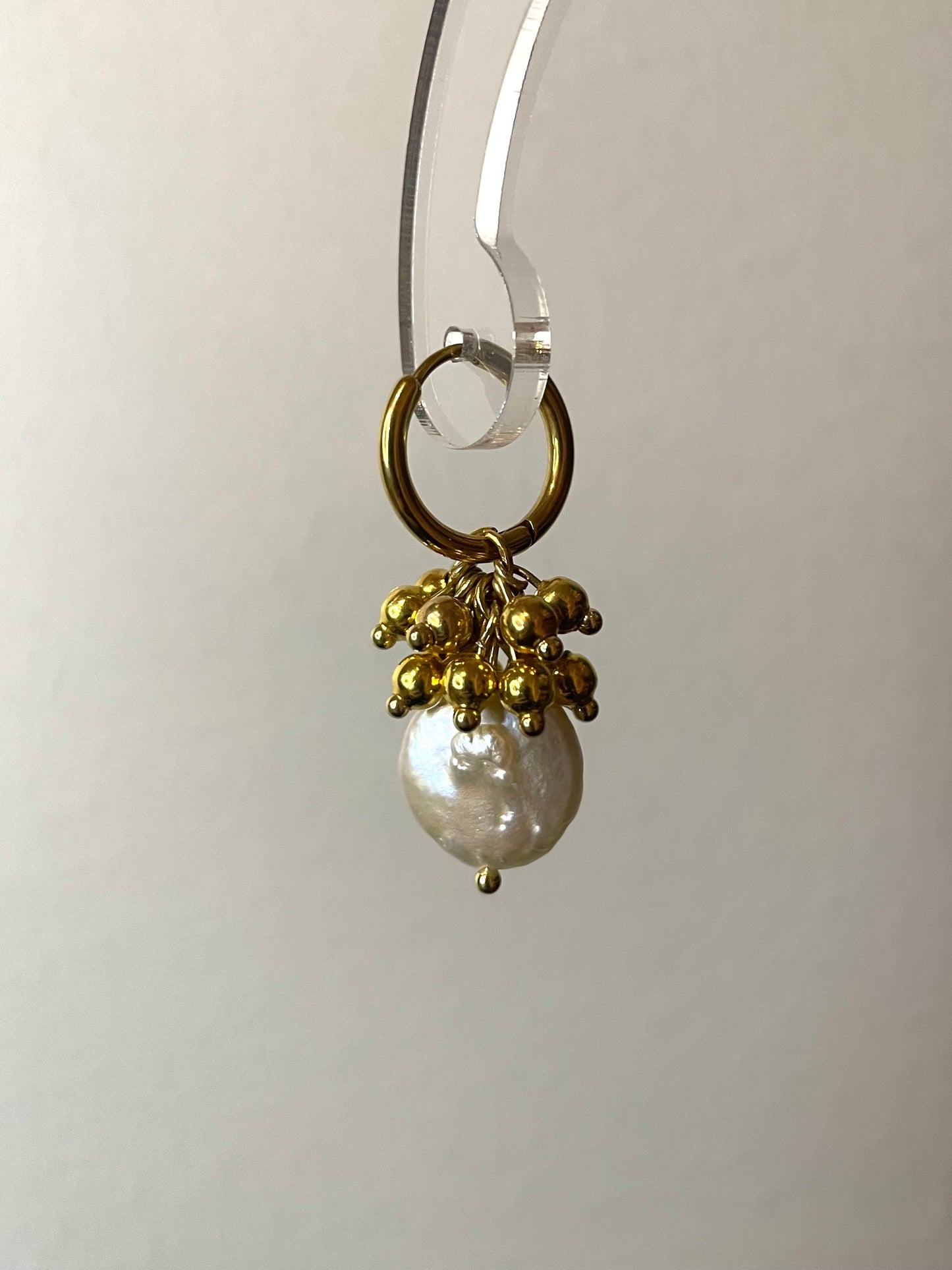 Leona-helmikorvakorut