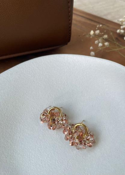 Adelma-nappikorvakorut