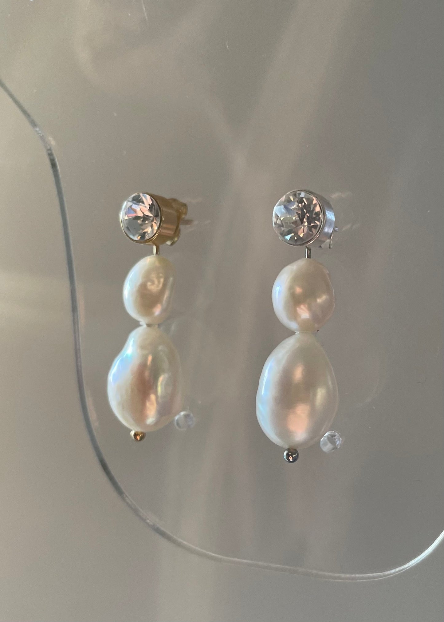 Bridal nro 9 -helmikorvakorut