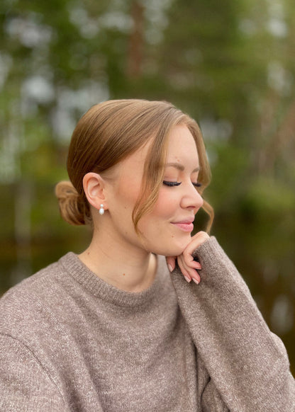 Linnea -helmikorvakorut
