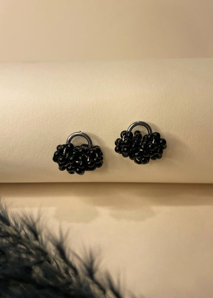 Adelma-nappikorvakorut